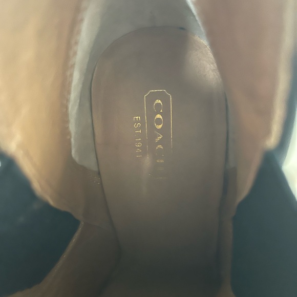 Coach black leather boot - Picture 4 of 4